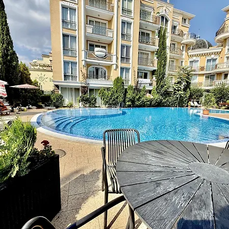 Messembria Palace - Menada Sunny Beach