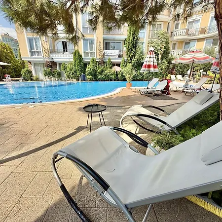 Messembria Palace - Menada Apartman Napospart