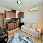 Messembria Palace - Menada Sunny Beach