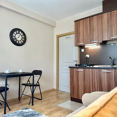 Messembria Palace - Menada