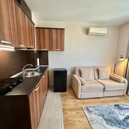 Apartmán Messembria Palace - Menada *
