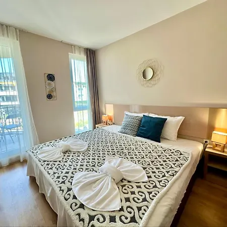 Messembria Palace - Menada Sunny Beach