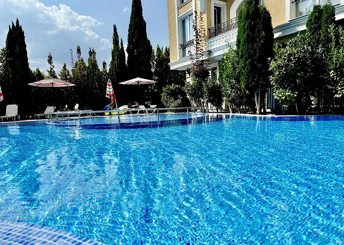 Apartamento Messembria Palace - Menada *